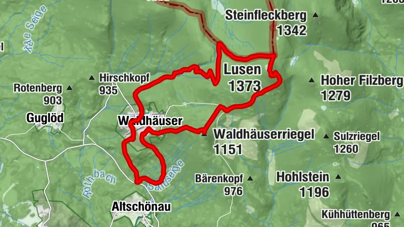 Lusenrunde mit Waldhäuserriegel, Grenzsteig und Martinsklause